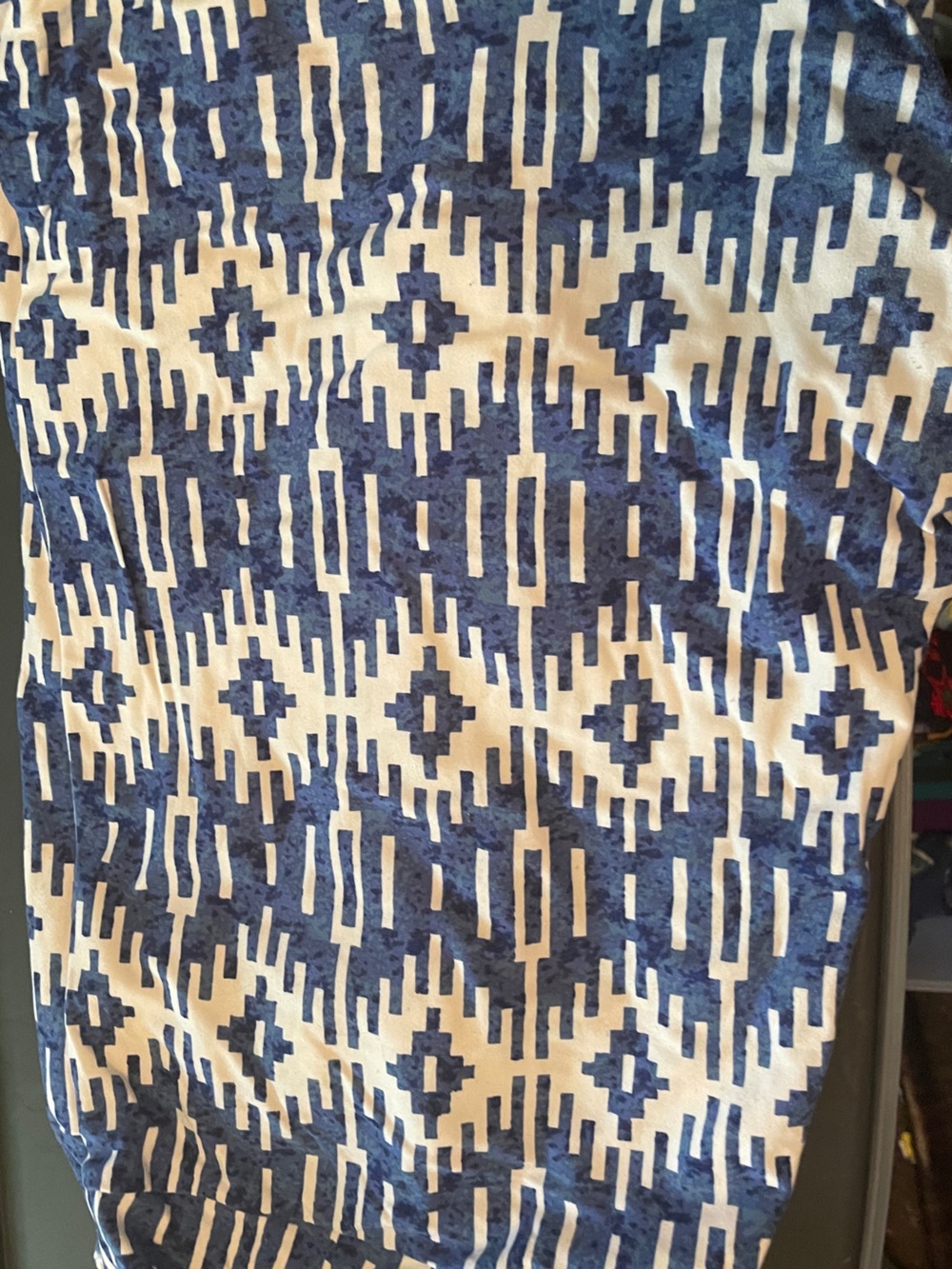 LuLaRoe Navy Blue and White Geometric Leggings TC 2